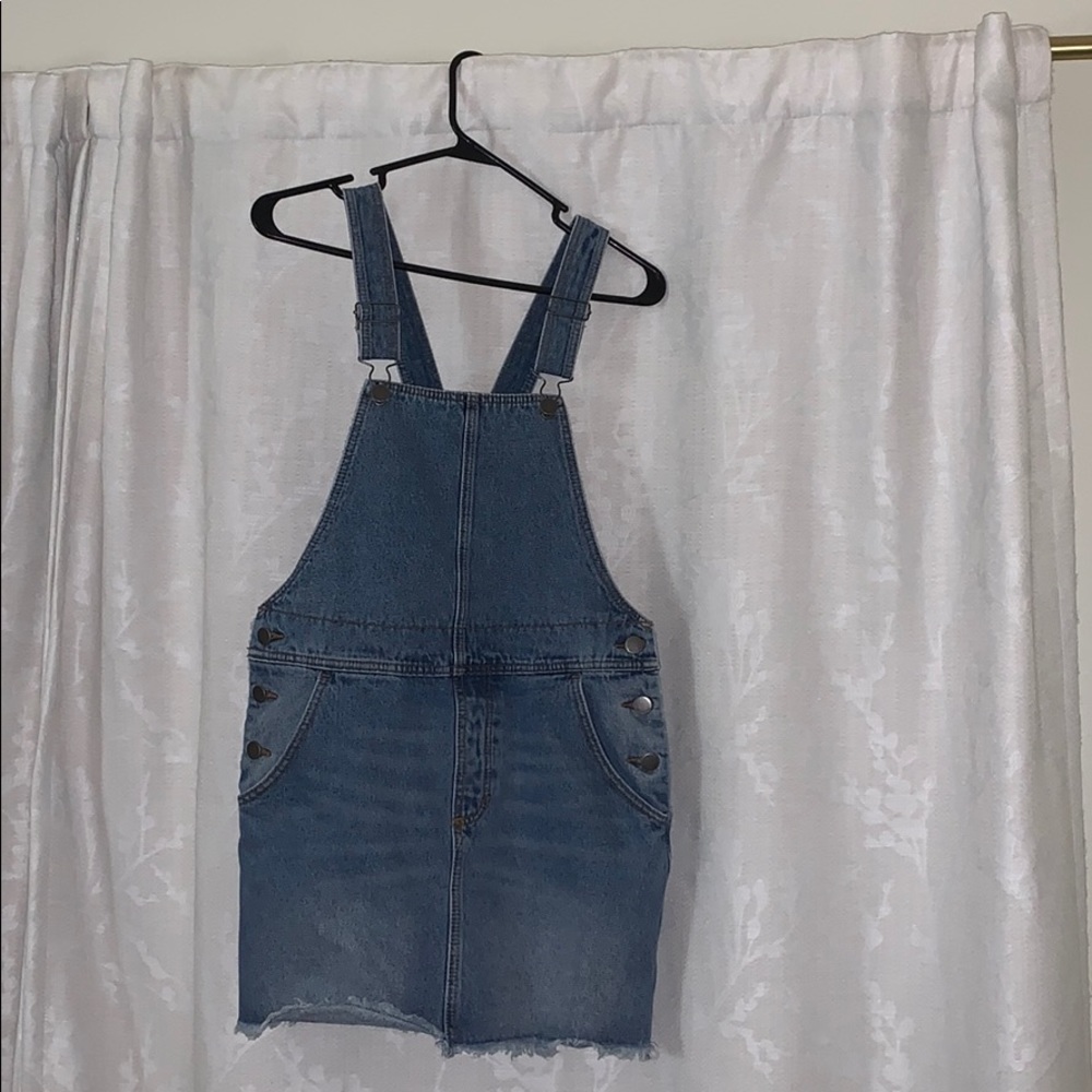 Billabong sincerely Jules Jean overall skirt